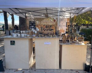 stand à Auvillar marché de potier octobre 2025